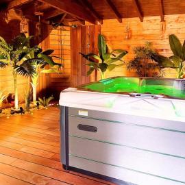 Tropical Spa