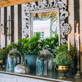 Blue Bell Guesthouse، فندق في تزانين