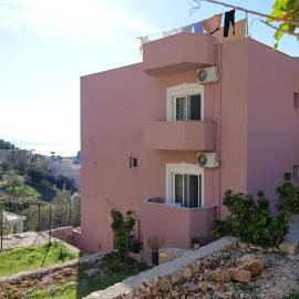 Pink Holiday Sarande