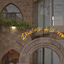 L'Auberge de la Mer, hotell i Batroûn
