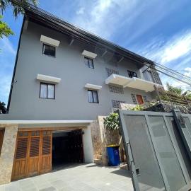 9 Residence Guesthouse Syariah Cilandak