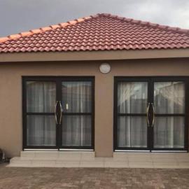 Gaediwe Guesthouse, готель у місті Pudumong
