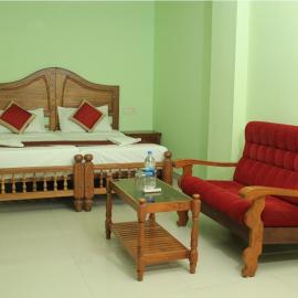 Sea Star Beach Resort Kovalam, ξενοδοχείο σε Kovalam
