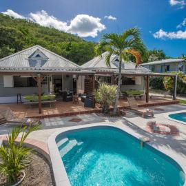 Sunny Bungalow, hotel in Sainte-Anne