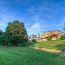 Accommodation at Salomons Estate, hotelli kohteessa Royal Tunbridge Wells
