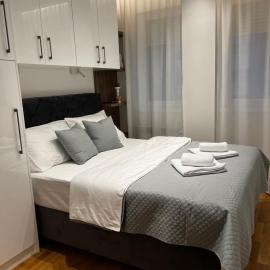 Real Apartment Banovci