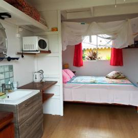TEREVAA 2, Hotel in Fare