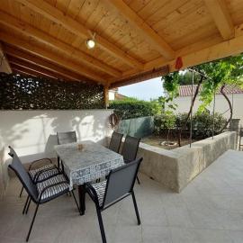 House Antonio in Miholascica (66-1), hotel a Miholašćica