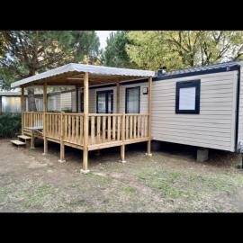 MOBIL-HOME 3CH 34 m2 à SAINT-CYPRIEN, hotel in Saint-Cyprien