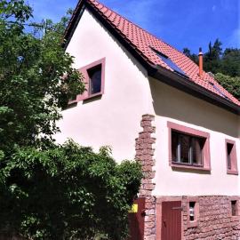 Ferienhaus In der Erlebach, hótel í Elmstein