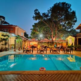 La Vie Woods- couples/families only, hotel v mestu Calangute