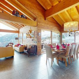 Etoiles des Neiges LUXE & JACUZZI chalet 12 pers by Alpvision Résidences, hotelli kohteessa Hérémence