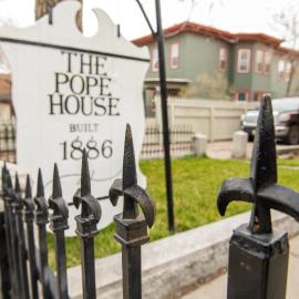 Pope House - Hist. Mansion - Wild(e), Green & Gold