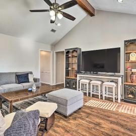 Vacation Rental Home Near College Station, hotel v destinácii Bryan