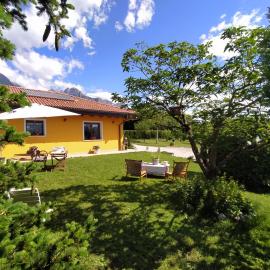 B&B Dolomitincanto, hotel u gradu Cesiomaggiore