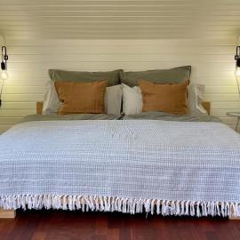 Quiet 2 room garden loft with terrace