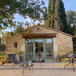 L'atelier de la Bergerie - L’ Ardèche - Via Rhona, hotel a Pont-Saint-Esprit