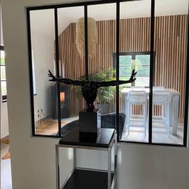 Le logis des Chênes, superbe bungalow dans quartier résidentiel proche de Namur, hotelli Wépionissa