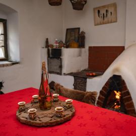 Casa Sub Magrin、Satu Bătrînのホテル