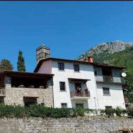 Agriturismo dal nonno Merico, hotel em Corfino