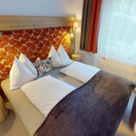 Pension Lagler, hotel v destinaci Heiligenblut