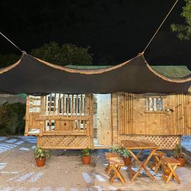 Binoclutan Campsite, hotel i Botolan
