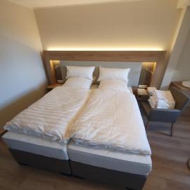 Cafe Schröder Ferienwohnung, hotel en Kyritz