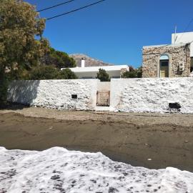 VILLA KANTOUNI ON THE BEACH, hotel a Panormos Kalymnos
