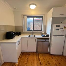 The Entrance & Shelly Beach Holiday House – hotel w mieście Long Jetty