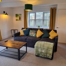 Well Cottage by Cliftonvalley Apartments