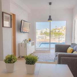 Sirocco Pool House, hotel a Carvoeiro