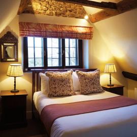 Bear and Ragged Staff, hotel a Oxford