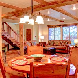 Beautiful Santa Fe residence blocks from the plaza and close to ski basin, hotel a Santa Fe