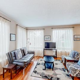 Rejuvenating Breeze, Hotel in Newport