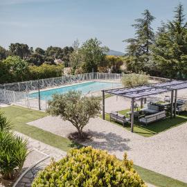 Hôtel Castel Saint Anne, hotel u gradu Le Castellet