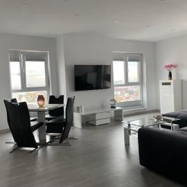 4 Room Penthouse Terrace W18+W19