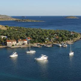 Kornati - Apartments & Stone cottage