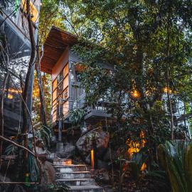 Warehouse Hostel Koh Tao, hotel a Tau-szigeten