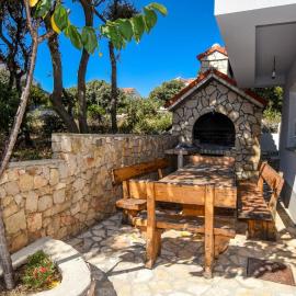 Apartments with parking space Mandre, Pag - 18839