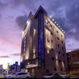 Number25 Hotel Namchuncheon, מלון בצ'ונצ'און