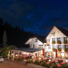 Gasthof Schnittweierbad, מלון בSteffisburg