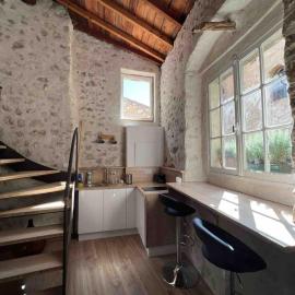 Loft en plein cœur du village, hotel en Saint-Paul-de-Vence