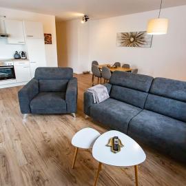 Große COZY 4-Zi-Whg mit Balkon Nähe Europa Park und Rulantica, хотел в Лар