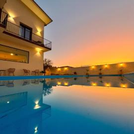 Amada Hotel Siracusa – hotel w mieście Melilli