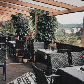 Restaurant & Hotel Zur Falkenhöhe、Falkenauのホテル