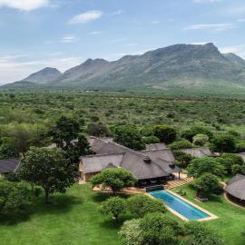 Lapeng Guest Lodge, hotel in Boerboomskraal