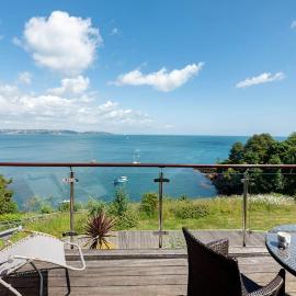 Osprey 2 - The Cove, hotel in Brixham