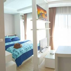 Fluffy bed and seaview @Bangsaen, hotel in Bangsaen