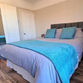 Castle Cottage, hotel in Rayleigh