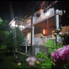 Apartman Oaza Mira - Zavidovici, hotell i Zavidovići